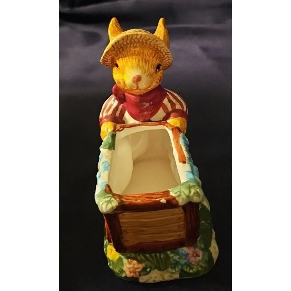 Vintage Mercuries 1999 Springtime Garden Rabbit‎ pushing cart,